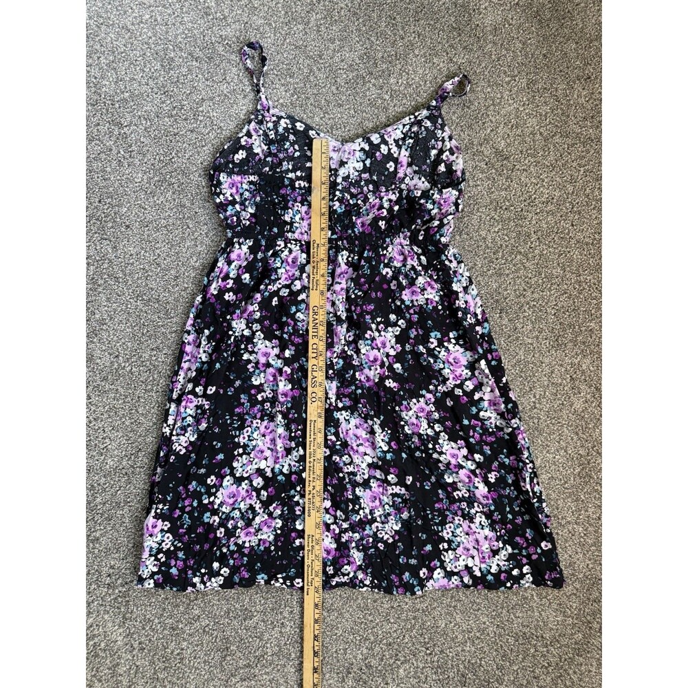 Torrid Floral Babydoll Dress Size 1 Black Floral Flowy Empire Waist - Picture 6 of 6